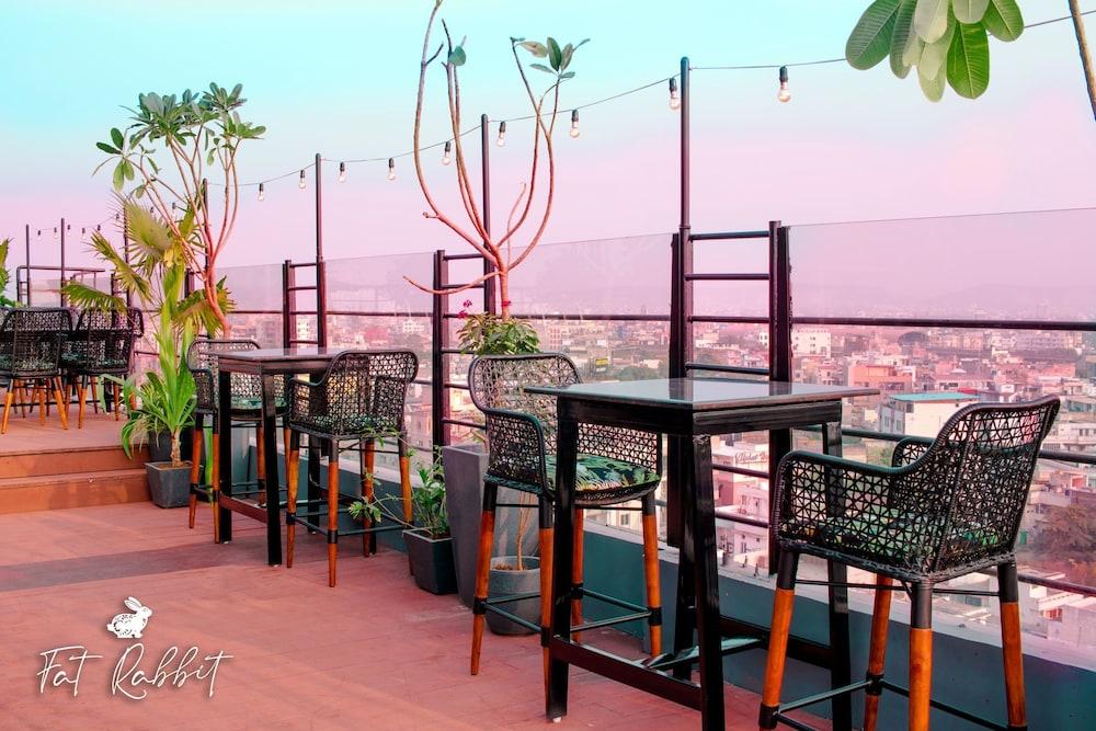 Royal Orchid Central Jaipur, Bani Park Bagian luar foto