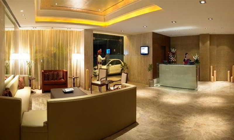 Royal Orchid Central Jaipur, Bani Park Bagian luar foto