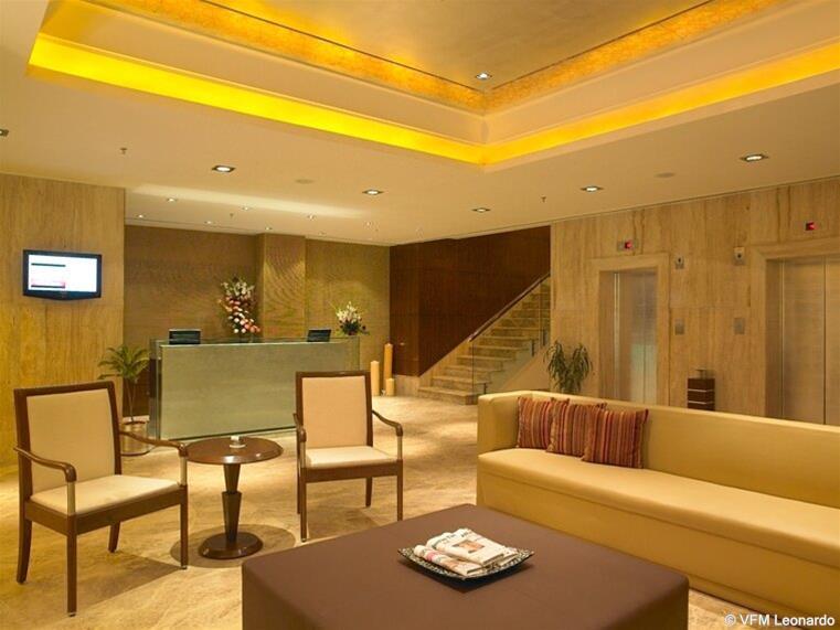 Royal Orchid Central Jaipur, Bani Park Bagian luar foto